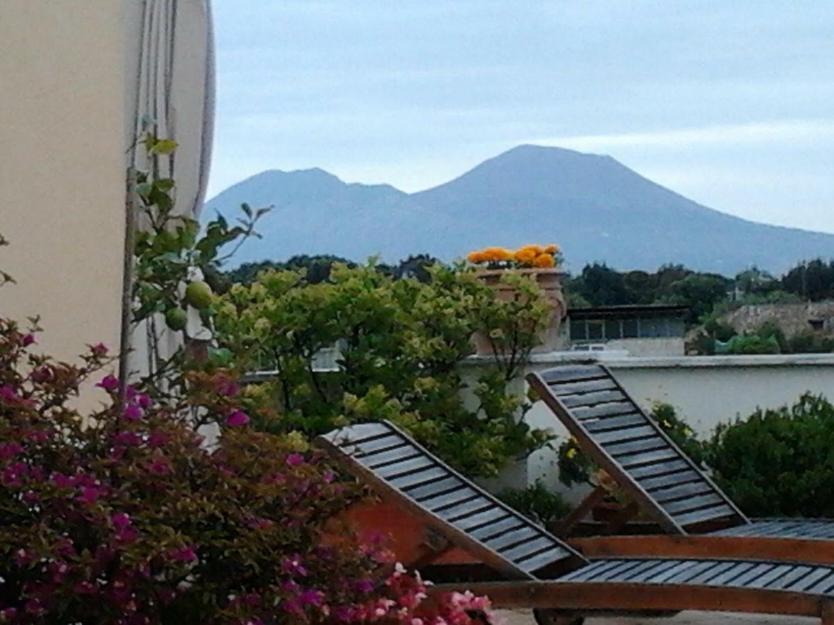 Il Portoncino Bed & Breakfast Naples Exterior photo